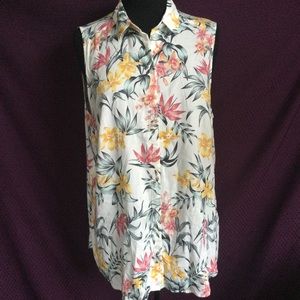 H&M Divided Floral Sleeveless Blouse Top Tropical print Size 12 44 inch Bust